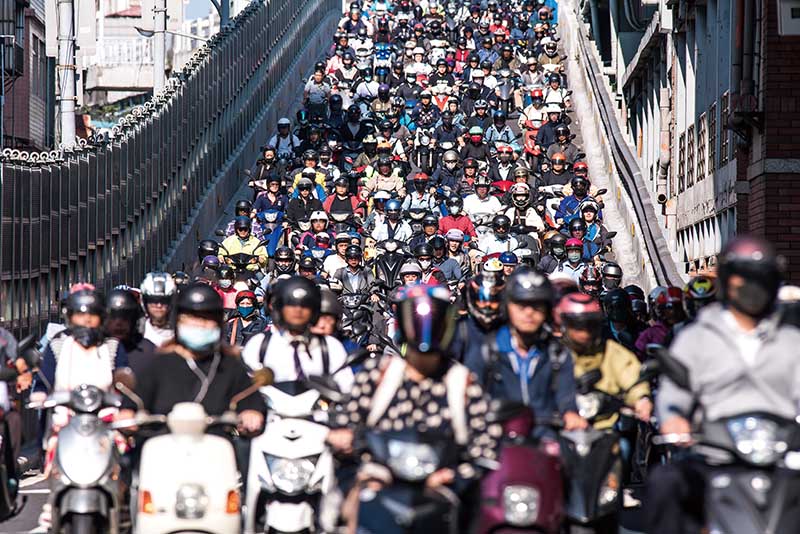 https://topics.amcham.com.tw/2019/10/electric-scooters-future-of-mobility/
